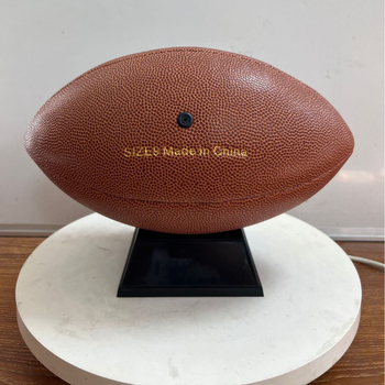 PU Amerikos futbolo kamuolys treniruotėms ir varžyboms – mašininiu siuvimu, personalizavimas, logotipo spaudimas