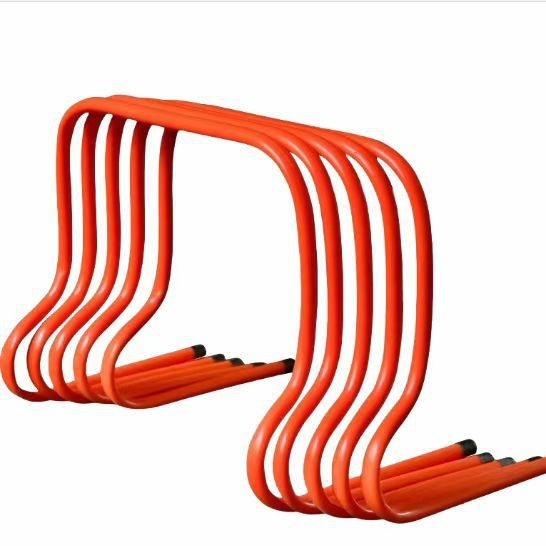 Futbola treniņu šķēršļi – PVC, pielāgojams, treniņu palīgs futbolam un basketbolam