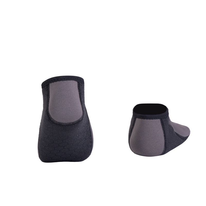 Búvár zokni, 3 mm neoprén-nylon anyag, termékkód Dql–dw