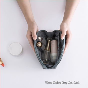 Козметична чанта (ракушкоподобен дизайн; найлон; найлонова подплата; унисекс; градски минималистичен стил)