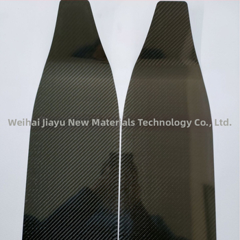 Karbonszálas úszók szabadmerüléshez – Frog King; anyag: karbon; márka: Frog King; kategória: úszók