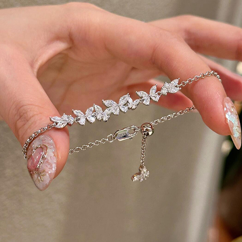 Гривна с пеперудени циркони, медна, електроплатирана, дамски луксозен стил, дизайн животни/зодиаци