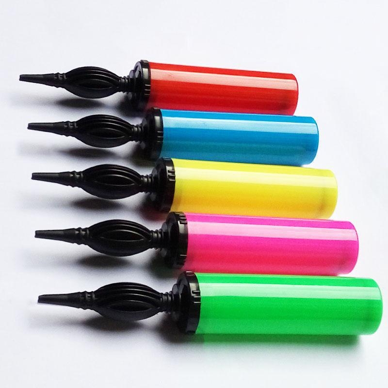 Rokas pūtēja pumpa baloniem, jogas bumbām un baseina riņķiem – manuāla darbība, plastmasas korpuss, pārnēsājama