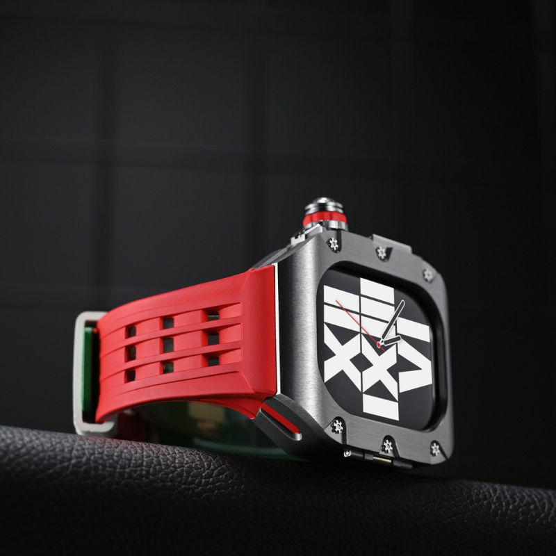 Penghun Apple Watch titāna korpuss ar integrētu aizsardzības vāciņu — saderīgs ar Apple Watch, svars 220 g