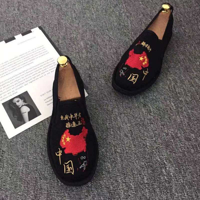 Kasdieniai drobiniai bateliai su kaukolės raštu, apvali nosis, medvilninis viršus, TPR pada, žemas kulnas 1–3 cm