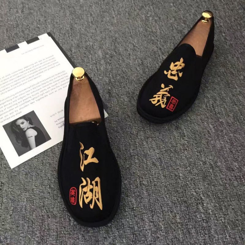 Kasdieniai drobiniai bateliai su kaukolės raštu, apvali nosis, medvilninis viršus, TPR pada, žemas kulnas 1–3 cm