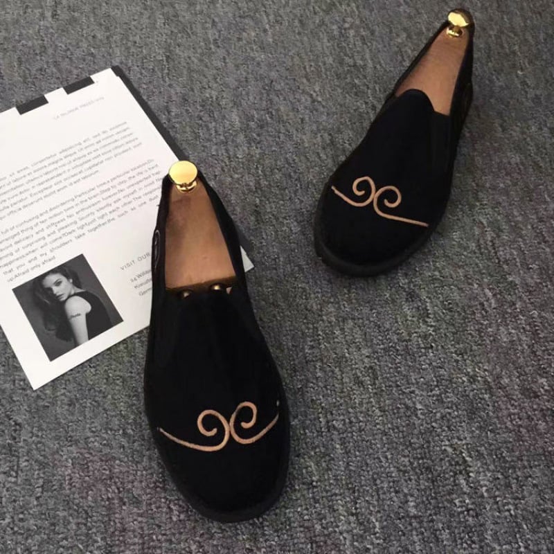 Kasdieniai drobiniai bateliai su kaukolės raštu, apvali nosis, medvilninis viršus, TPR pada, žemas kulnas 1–3 cm