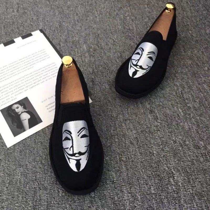 Kasdieniai drobiniai bateliai su kaukolės raštu, apvali nosis, medvilninis viršus, TPR pada, žemas kulnas 1–3 cm