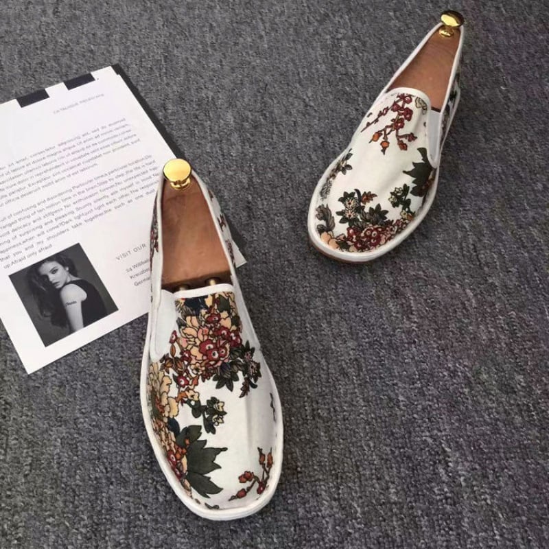 Kasdieniai drobiniai bateliai su kaukolės raštu, apvali nosis, medvilninis viršus, TPR pada, žemas kulnas 1–3 cm