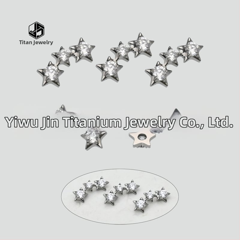 Обеци за ухо: звездообразни, унисекс; титанов сплав имплантен клас (ASTM F-136); циркон бял; диамантно полирани