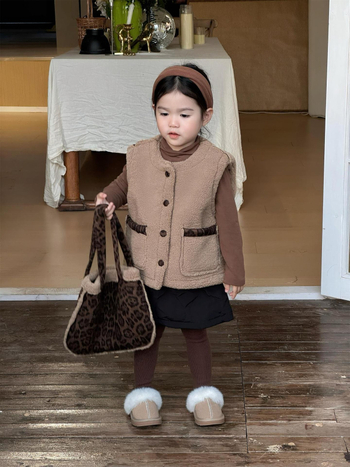 Vesta pentru fete cu imprimeu leopard, exterior din bumbac amestec, căptușeală din lână, umplutură poliester, pentru vârsta 3–8 ani, iarnă/toamnă