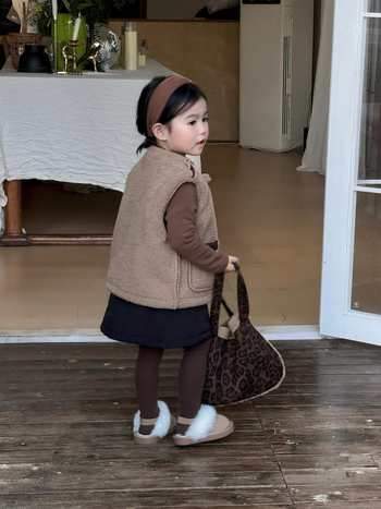 Vesta pentru fete cu imprimeu leopard, exterior din bumbac amestec, căptușeală din lână, umplutură poliester, pentru vârsta 3–8 ani, iarnă/toamnă