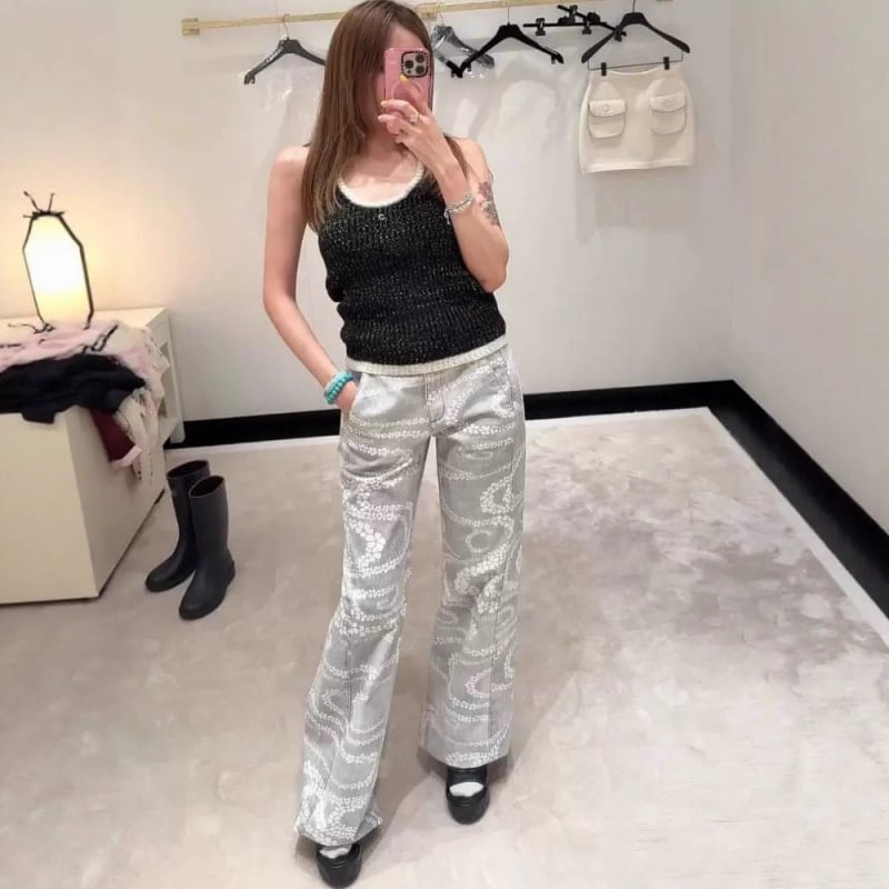 Ženski pleteni top bez rukava, pulover stil, uski kroj, vunena smjesa s viskozom, uzorak valova