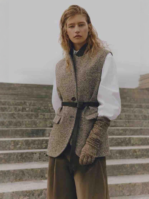 Дамски комплект от две части: елек и яке от вълнен твид с колан, без ръкави, средна дължина, уличен стил