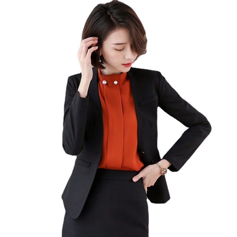 Női nadrágkosztüm gallér nélküli, hosszú ujjú zakó, poliészter–viskóz keverék elastánnal, iroda/üzleti viselet, 2023 tavasz