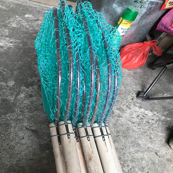 Plasă de pescuit cu mâner din lemn și sârmă cu nouă fire