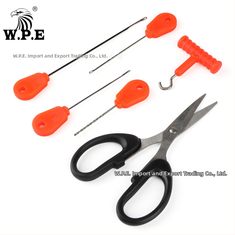 W.P.E sada ihiel na nástrahy s telom z nehrdzavejúcej ocele a nožnicami pre lov kapra (84 g)