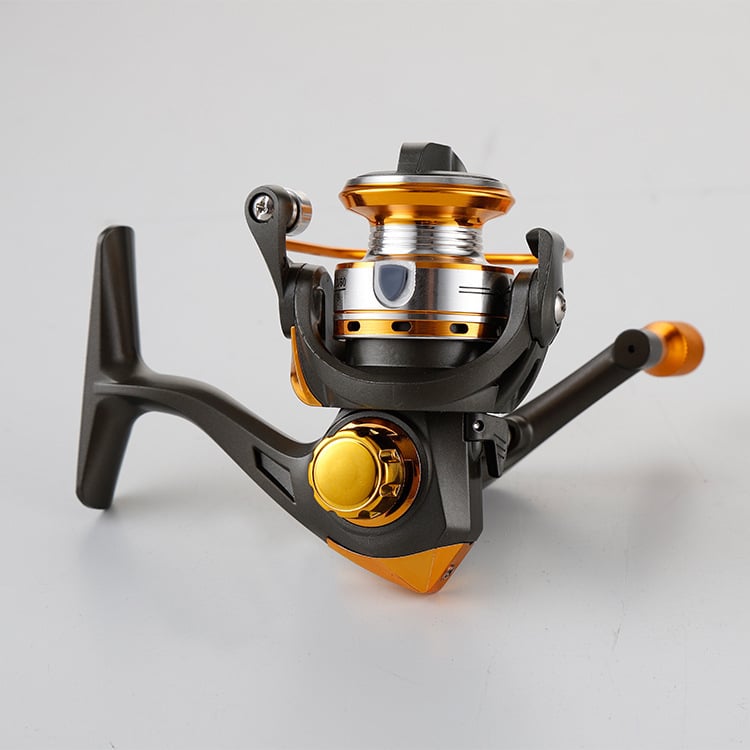 Mini mulinet za morski ribolov – metalna konstrukcija, pakiranje 50 kom, porijeklo Zhejiang, marka Fishing