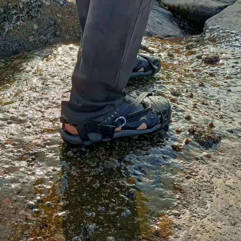 304 nerūdijančio plieno žvejybos avalynė, neslystančios, skirtos jūros ir upių žvejybai bei uolų kopimams