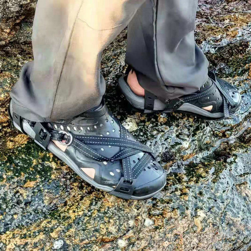 304 nerūdijančio plieno žvejybos avalynė, neslystančios, skirtos jūros ir upių žvejybai bei uolų kopimams