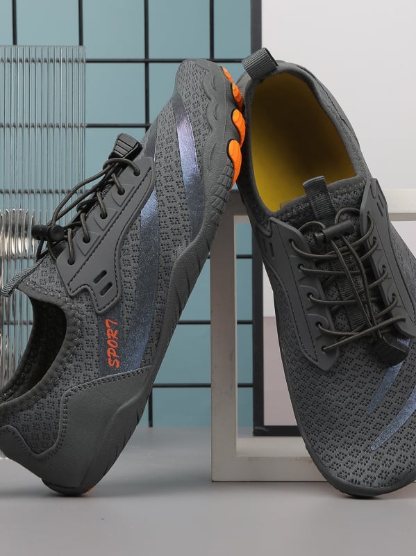 Речни обувки за водни преходи с петопръстен дизайн, нисък връх, EVA средна подметка и антихлъзгаща гумена подметка