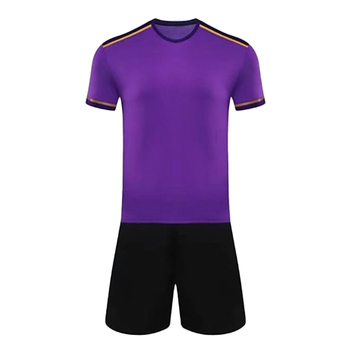 Futbola džersijs ar svītrainu rakstu, īsas piedurknēm, apaļais kakls; bambusa šķiedras audums, 99% poliesteris