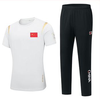 Vasaras sporta komplekts: īsām piedurknēm tops ar apaļu kaklu un garas bikses, poliesters 95%, universāls pieaugušajiem