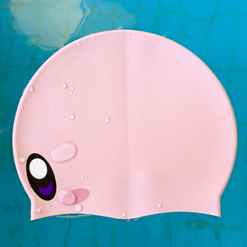 Vaikų plaukimo kepurė su šilko gėlių dekoro – vandeniui atspari, išplėstas burnos angos dydis, modelis 69850