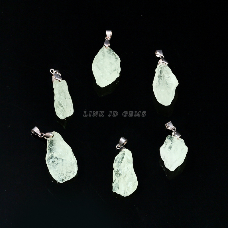 DIY kristályból készült ékszer kiegészítő — vágás, őrlés és polírozás; kavicsos minta; divatos városi stílus