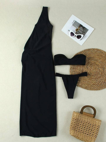 Trodjelni bikini set s tube-topom, podstaknuti grudni dio, visoka elastičnost poliestera; podstava 82% poliester, 18% spandex; težina tkanine 210 g