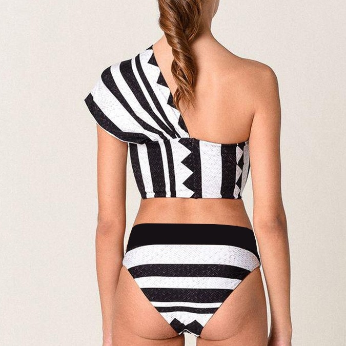Bikini s jednim ramenom i čvorom - cvjetni uzorak, poliester s 14% elastana, jastučić za prsa, podstava od poliestera