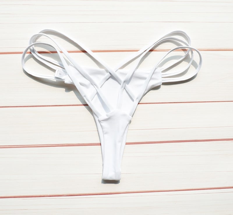 Μπικίνι thong bottom με μπροστινό κόμβο πεταλούδας — γρήγορο στέγνωμα, υψηλή ελαστικότητα, νάιλον ύφασμα 85%, χωρίς μπανέλα