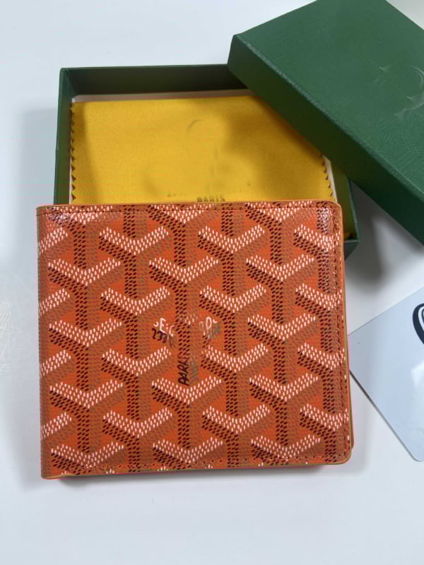 Uniszex cipzáros pénztárca geometriai mintával, PVC külső, tehénbőr belső bélés, nagy kapacitás, 2024 tavasz