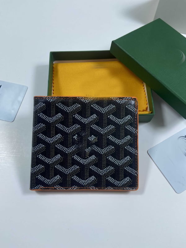 Uniszex cipzáros pénztárca geometriai mintával, PVC külső, tehénbőr belső bélés, nagy kapacitás, 2024 tavasz