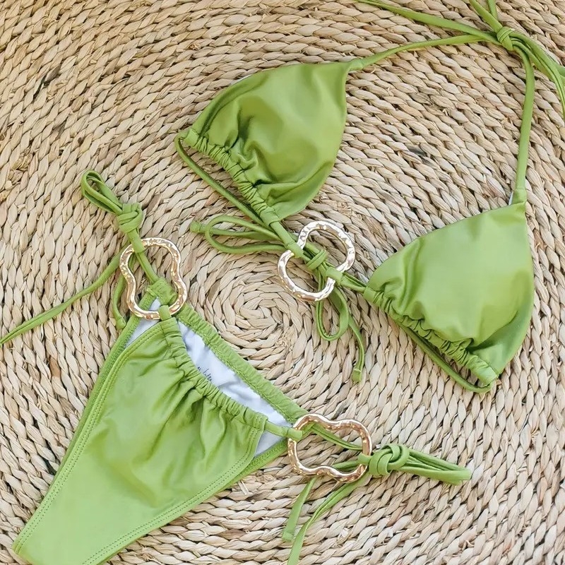 Ženski bikini kupaći kostim, dvodijelni, vezice, otvorena leđa, seksi stil; poliester tkanina s 82% najlona, umetci za poprsje, poliester podstava