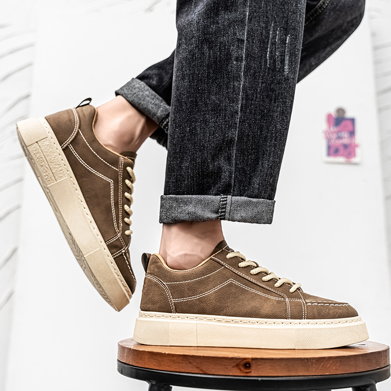 Vyriški sportbačiai – apvali piršto forma, tinklinė viršutinė dalis, PU padas, raišteliai, žemas kulkšnies aukštis