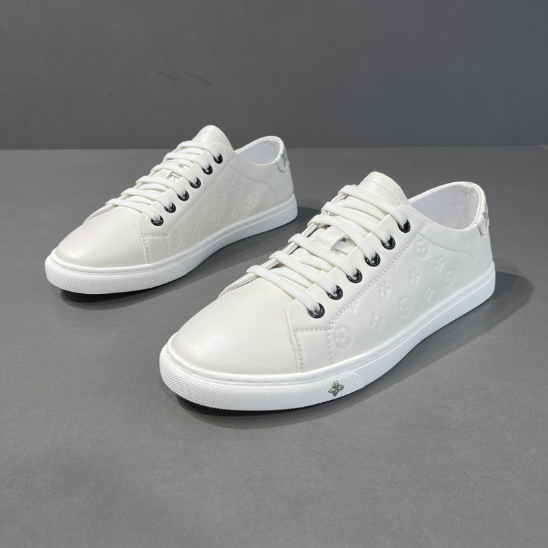 Vyriski odiniai žemi bateliai su apvalia nosimi, raišteliai, pirmosios eilės jautienos oda, gumos padas