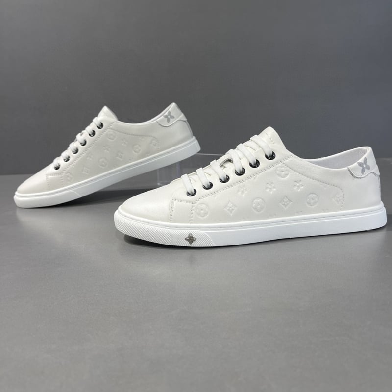 Vyriski odiniai žemi bateliai su apvalia nosimi, raišteliai, pirmosios eilės jautienos oda, gumos padas