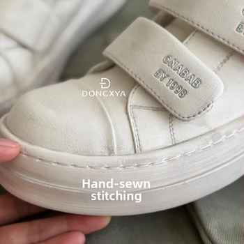 Női bőr sneaker Velcro-zárással – középtop magasság 3–7 cm, gyapjú talpbetét, gumitalp, belső bőr