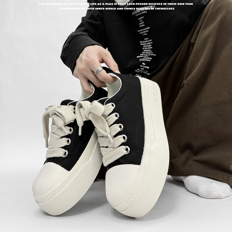 Ανδρικά καλοκαιρινά διαπνέοντα καμβά sneakers με παχιά σόλα 3-5 cm, κορδόνια, χαμηλό ύψος