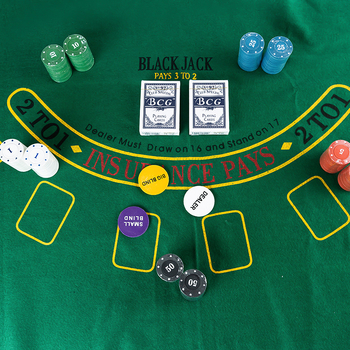 Set poker žetona za Texas Hold'em i Baccarat s 200 žetona, PS materijal, uključena stolna krpa i metalna kutija