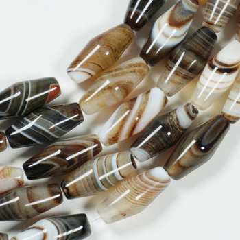 Κόκκοι από σαρόνξ αχάτη με μυτερό σχήμα, ελεύθερες χάντρες για περιδέραιο, προσαρμοσμένες, συσκευασμένες ανά τεμάχιο, προέλευση Βραζιλία