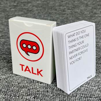 Talk Flirt Dare – Karte za razgovore i izazove za parove s romantičnim temama (Materijal: Papir; Klasifikacija: kartice društvene igre; Sposobnosti: intelektualni razvoj, komunikacija roditelj-dijete; Dobna skupina: 4–6, 7–14, 15–35)
