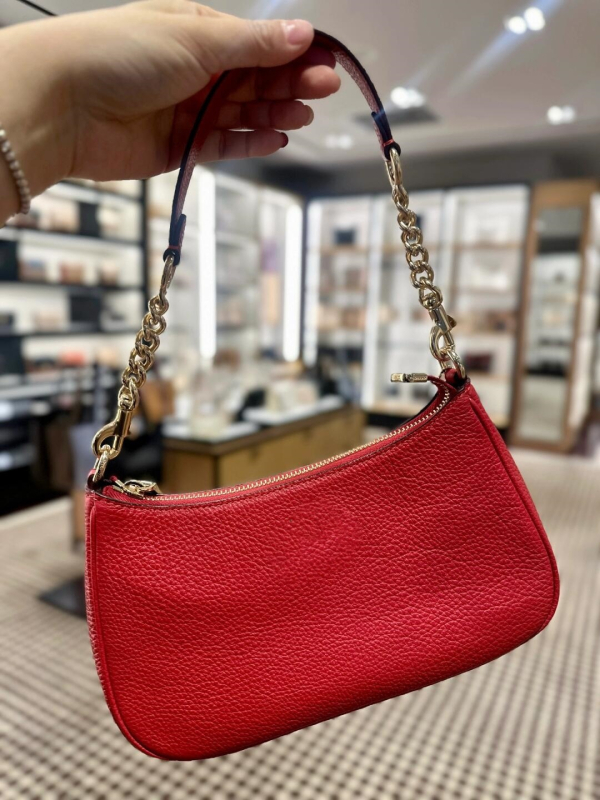 Női válltáska, dumpling alakú, valódi bőr, cipzár, poliészter bélés, nyári 2024 kiadás