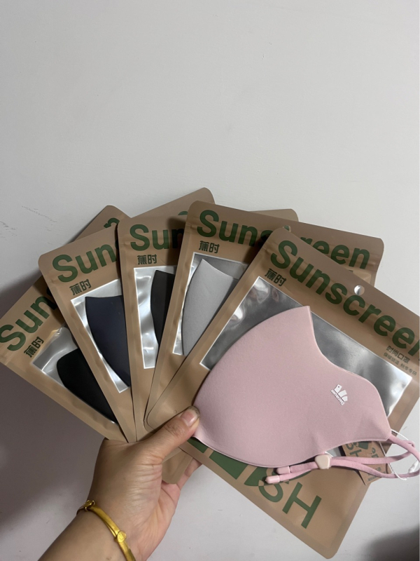 Fél arcú porvédő maszk — Tél 2025, Spandex–Poliészter keverék (Spandex 31–50%, Poliészter 21–30%)