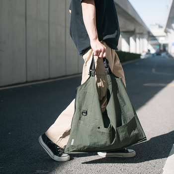 Kültéri szabályozható hátizsák-vest – Vízálló, Ultra-könnyű, Kopásálló, Oxford anyag, Görbült vállpántok