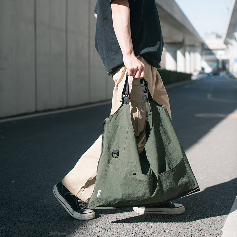 Kültéri szabályozható hátizsák-vest – Vízálló, Ultra-könnyű, Kopásálló, Oxford anyag, Görbült vállpántok