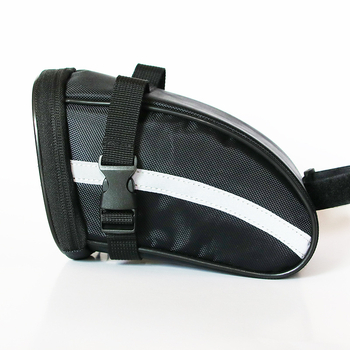 Dc kerékpárhátsó táska, modell Dc, belsővel, gyorsoldó zár, Oxford anyag