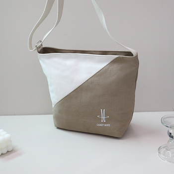 Chartmate PVC 2L dviračių kuprinė su atšvaitiniu paneliu ir vandens buteliuko laikikliu