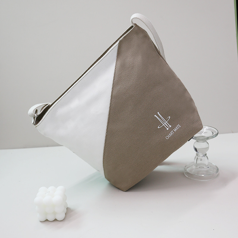 Chartmate PVC 2L dviračių kuprinė su atšvaitiniu paneliu ir vandens buteliuko laikikliu